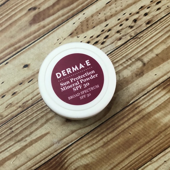 🆕Derma-E Essential Mineral Powder - Picture 2 of 5